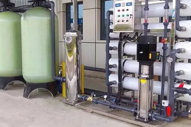 Crystal Pure Water: Unrivaled Expertise as Bangalore's Top RO Plant Service Provider for Every Business Need